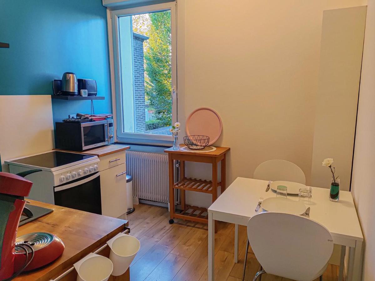 Le Cocon Bleu - Appartement Calme - Parking Gratuit - Fibre Arras Εξωτερικό φωτογραφία